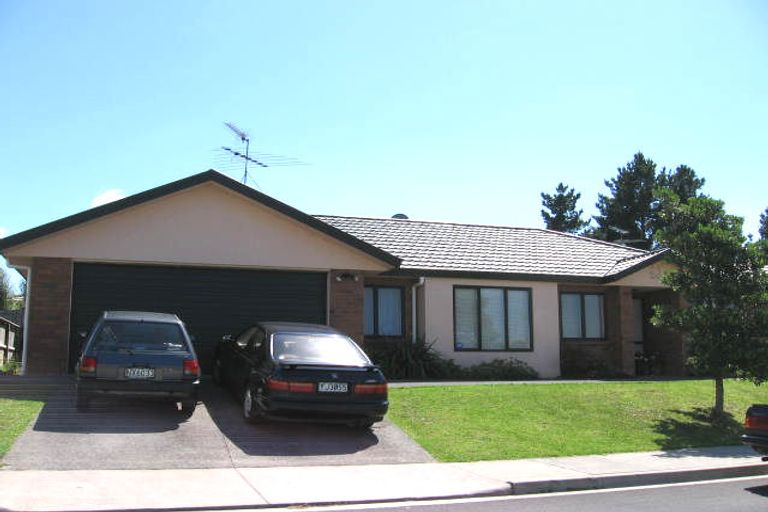 Photo of property in 22 Coventry Way, Long Bay, Auckland, 0630