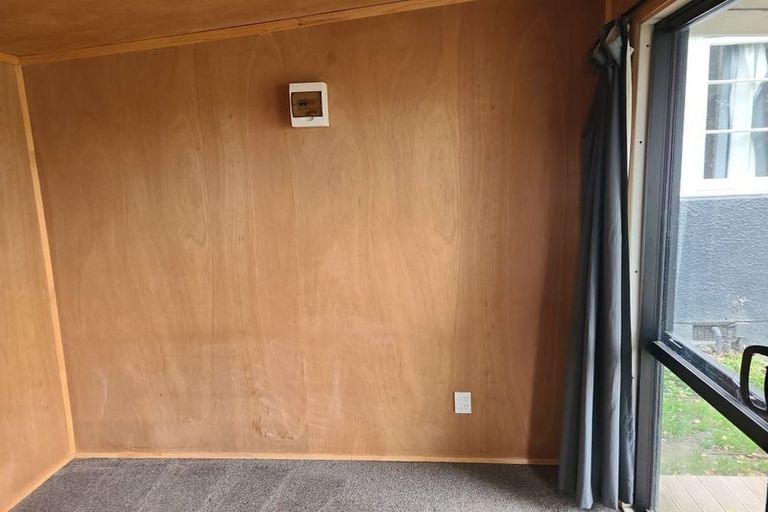 Photo of property in 501 Grove Road, Mayfair, Hastings, 4122