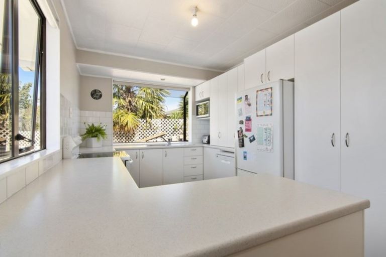 Photo of property in 1 Laura Lane, Brightwater, 7022