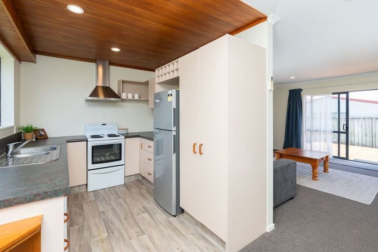 Photo of property in 11 Myrlene Place, Nawton, Hamilton, 3200