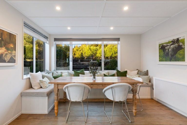 Photo of property in 24 Briar Bank Drive, Wanaka, 9305