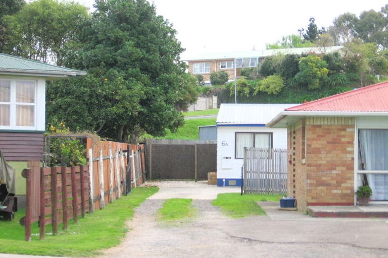 Photo of property in 6a Windsor Road, Bellevue, Tauranga, 3110