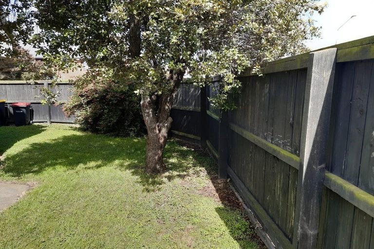 Photo of property in 74 Mandeville Street, Riccarton, Christchurch, 8011
