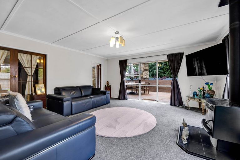 Photo of property in 11 Matai Place, Hawera, 4610