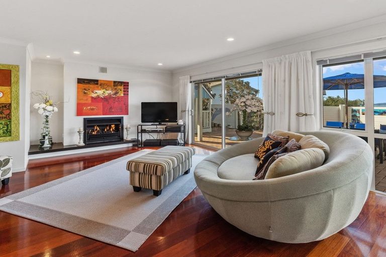 Photo of property in 4 Matangi Terrace, Snells Beach, 0920