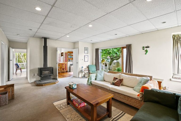 Photo of property in 222 Frankley Road, Frankleigh Park, New Plymouth, 4310