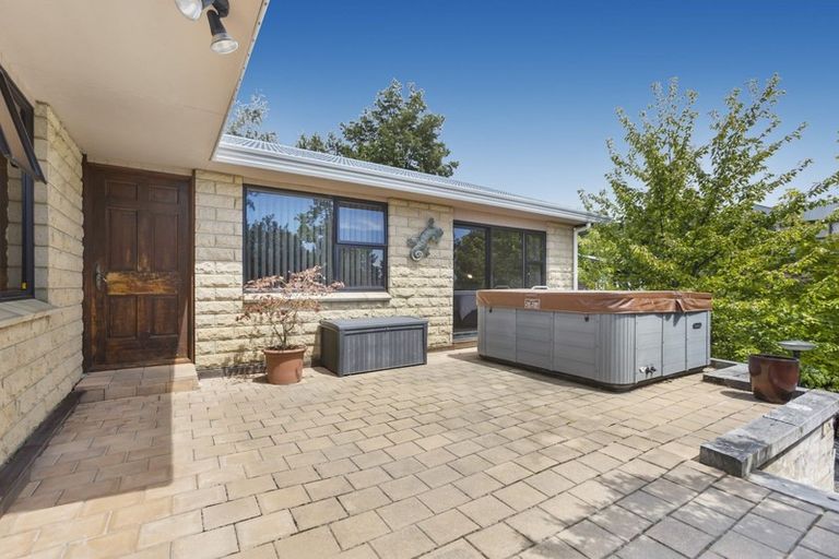 Photo of property in 12 Kamaka Crescent, Bridge Hill, Alexandra, 9320