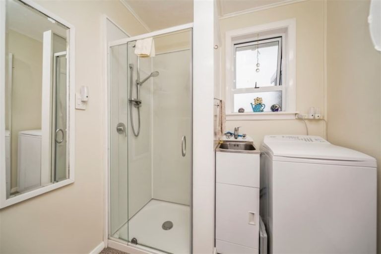 Photo of property in 22 Mcguire Street, Hawera, 4610