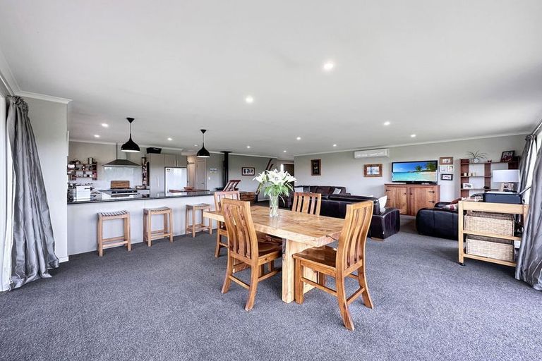 Photo of property in 18 Matukituki Crescent, Twizel, 7901