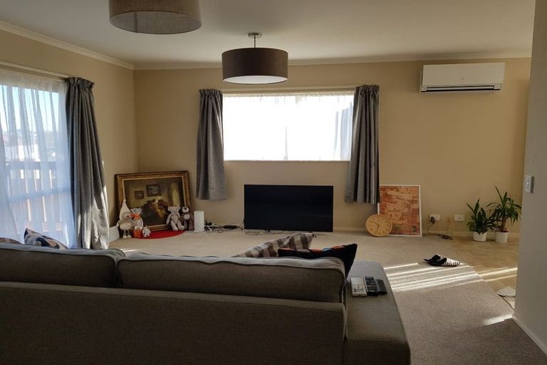 Photo of property in 25b Drake Street, Howick, Auckland, 2014