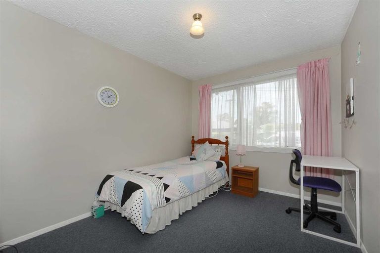 Photo of property in 3 Eastling Street, Bishopdale, Christchurch, 8053