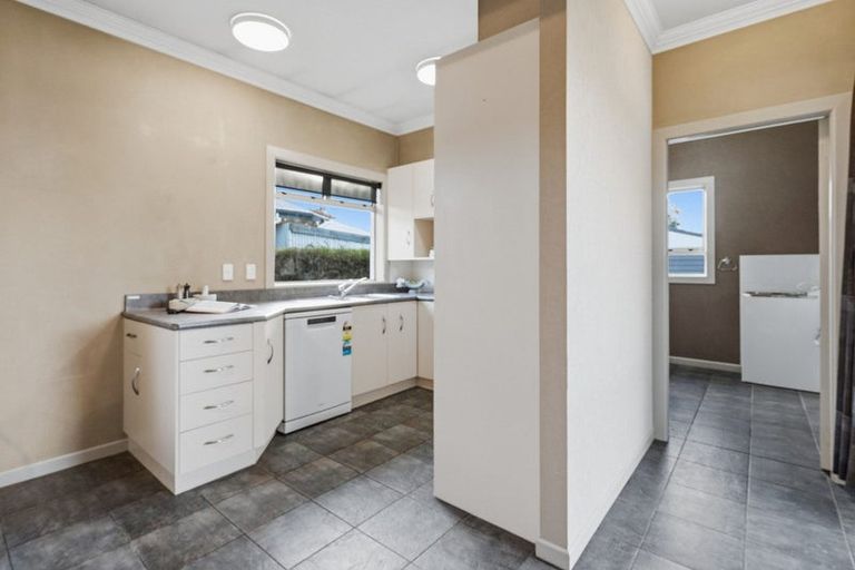 Photo of property in 27 Coutts Road, Gore, 9710