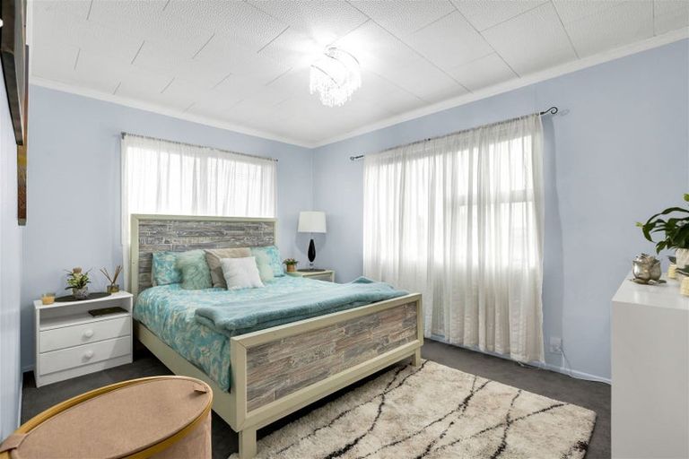 Photo of property in 142 Parklands Avenue, Bell Block, New Plymouth, 4312