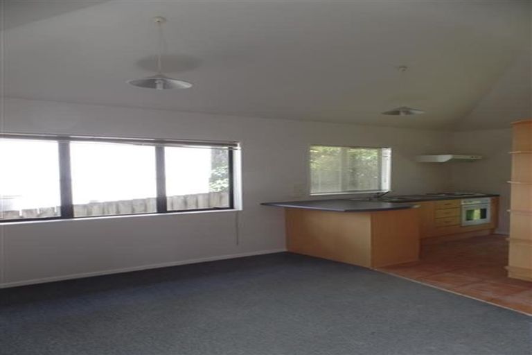 Photo of property in 2 Churchouse Road, Greenhithe, Auckland, 0632