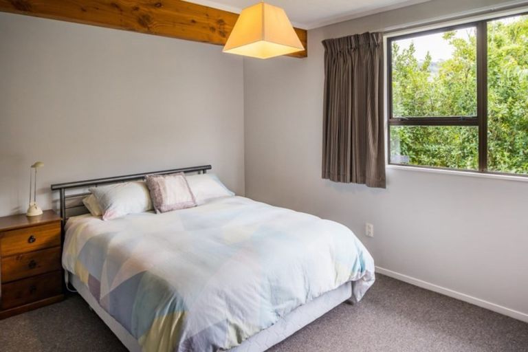 Photo of property in 31 Observatory Close, Whitby, Porirua, 5024