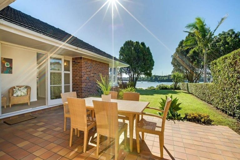 Photo of property in 37 Millen Avenue, Pakuranga, Auckland, 2010