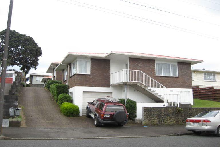 Photo of property in 110 Young Street, New Plymouth, 4310