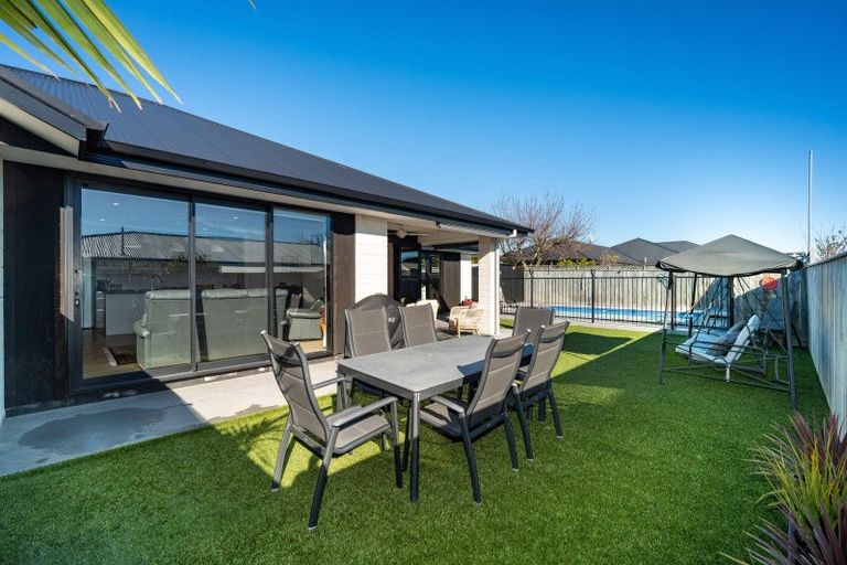 Photo of property in 85 Arataki Road, Havelock North, 4130