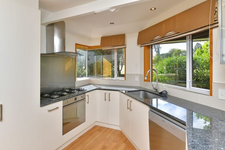 Photo of property in 14 Rubens Place, Burnside, Christchurch, 8053