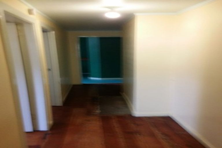 Photo of property in 48-50 Porritt Avenue, Mount Victoria, Wellington, 6011