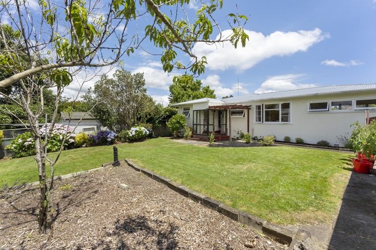 Photo of property in 18 Wincanton Place, Awapuni, Palmerston North, 4412
