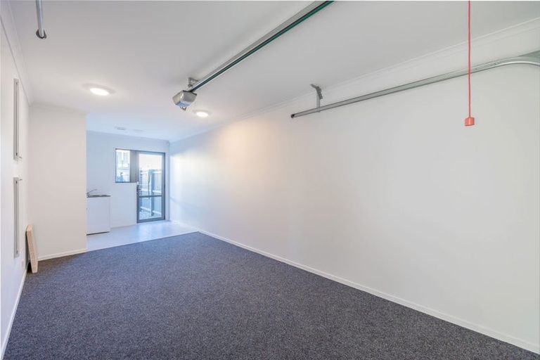 Photo of property in 14 Waenganui Road, Hobsonville, Auckland, 0616