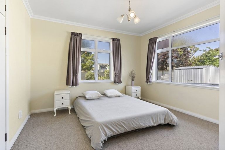 Photo of property in 28 Raglan Street, Lansdowne, Masterton, 5810