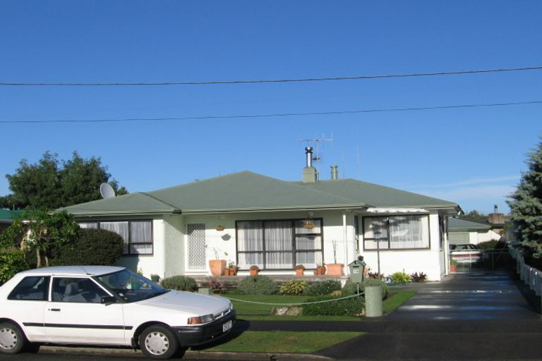 Photo of property in 19 Caxton Street, Onekawa, Napier, 4110