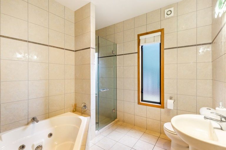 Photo of property in 1/870 Acacia Bay Road, Acacia Bay, Taupo, 3330