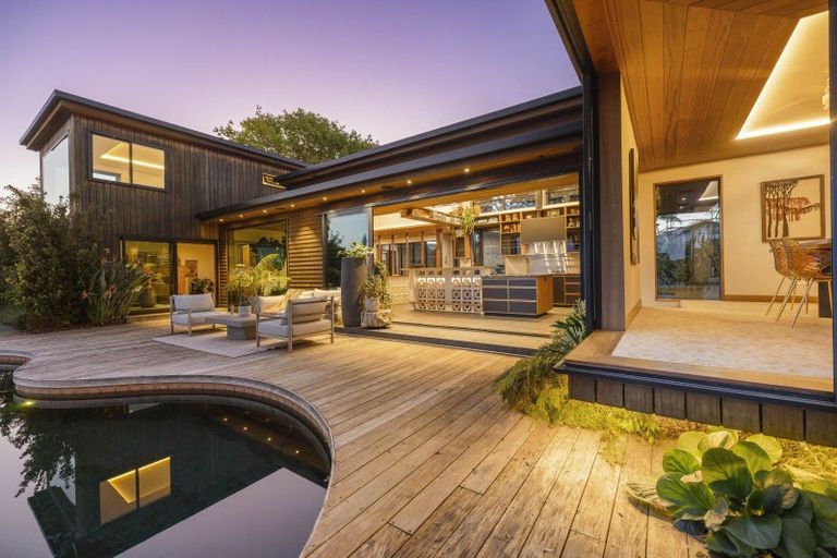 Photo of property in 92 Myres Street, Otumoetai, Tauranga, 3110