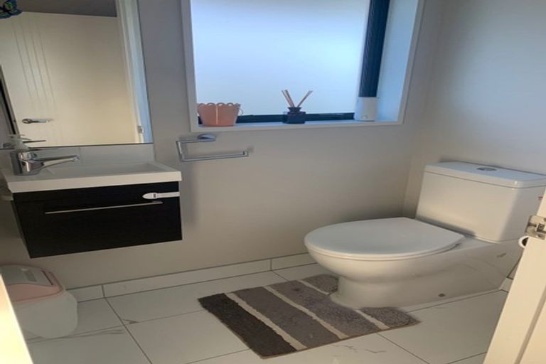 Photo of property in 6 Sharman Place, Wigram, Christchurch, 8042