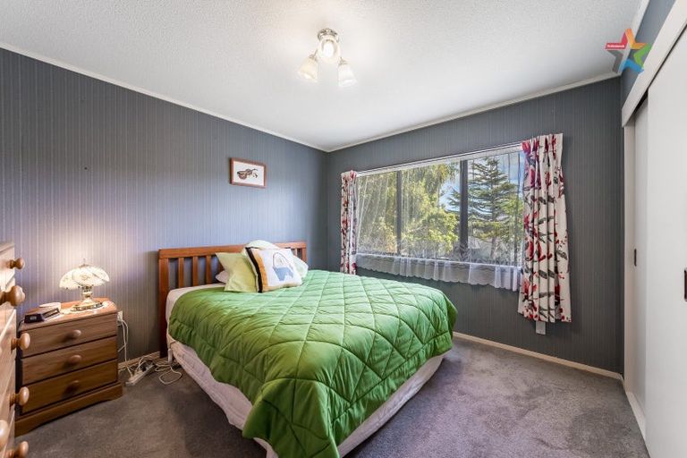 Photo of property in 11 Robson Street, Stokes Valley, Lower Hutt, 5019