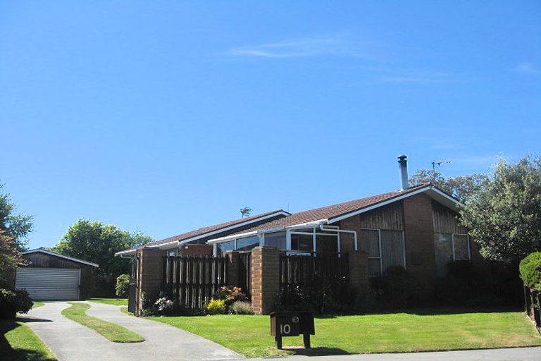 Photo of property in 10 Fenmere Place, Burwood, Christchurch, 8083