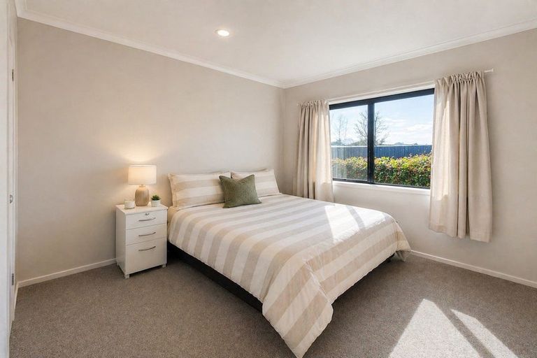 Photo of property in 14a Valley Road, Pukekohe, 2120