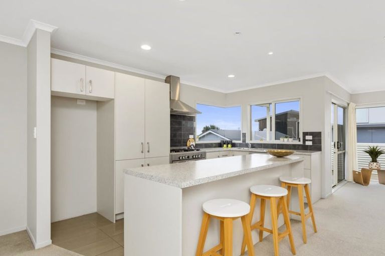 Photo of property in 233b Dickson Road, Papamoa Beach, Papamoa, 3118