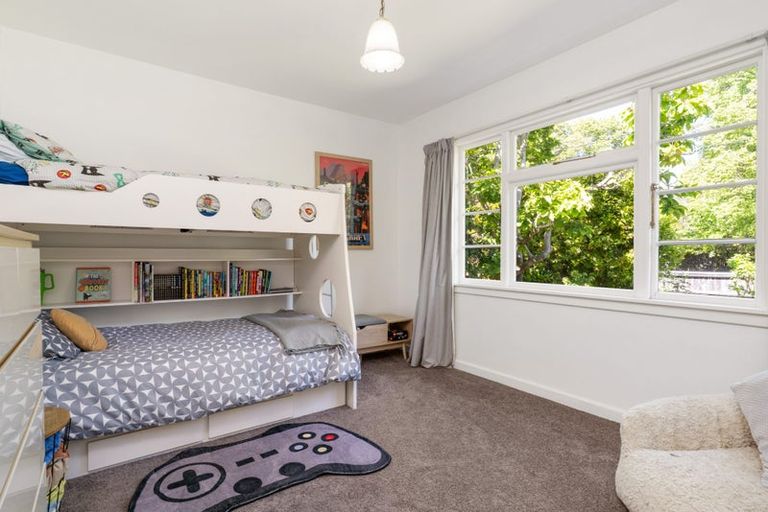 Photo of property in 37 Tainui Street, Somerfield, Christchurch, 8024