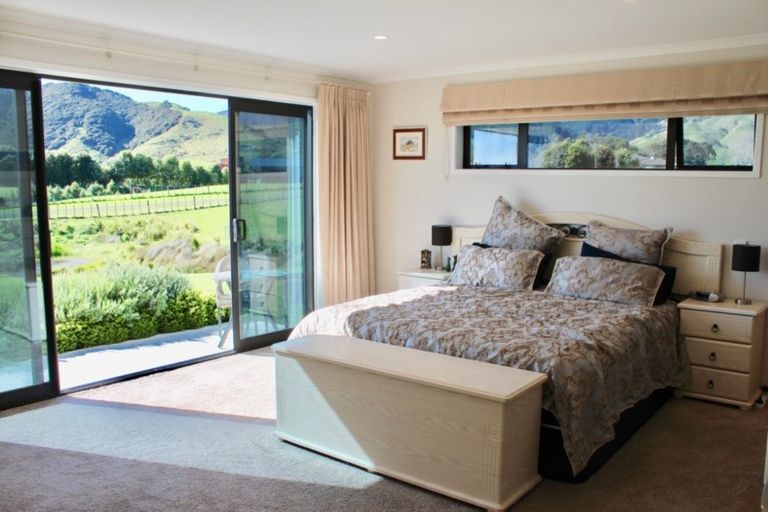 Photo of property in 38 Mountain View Drive, Manakau, Otaki, 5583