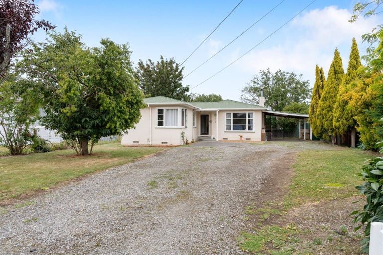 Photo of property in 75 Victoria Street, Carterton, 5713