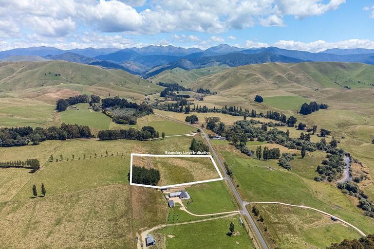 Photo of property in 273 Mikimiki Road, Mikimiki, Masterton, 5881