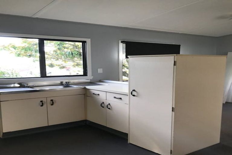 Photo of property in 139 Aviemore Drive, Highland Park, Auckland, 2010