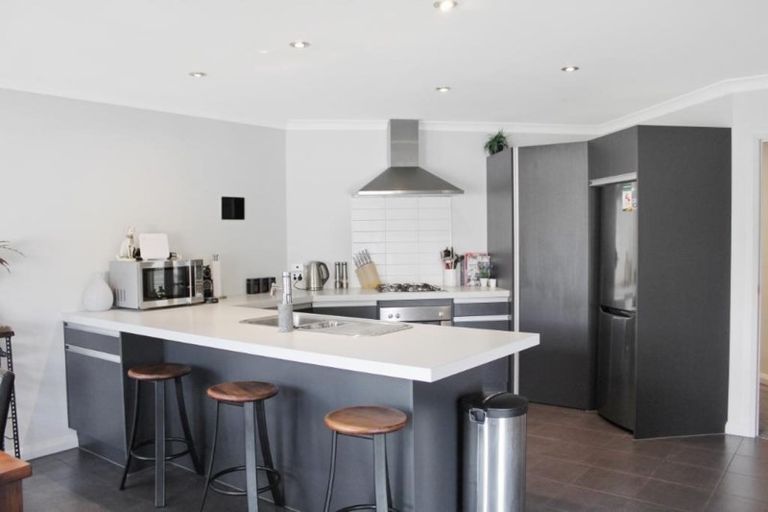 Photo of property in 1 Millbrook Place, Ashhurst, 4810