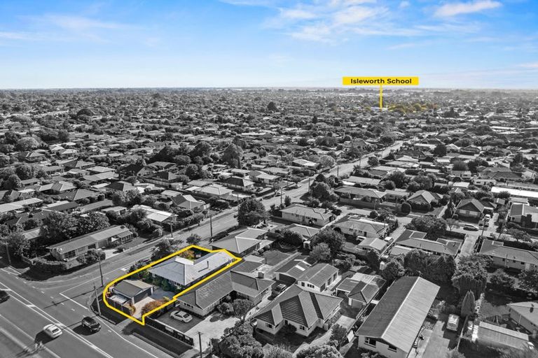 Photo of property in 359 Greers Road, Bishopdale, Christchurch, 8053