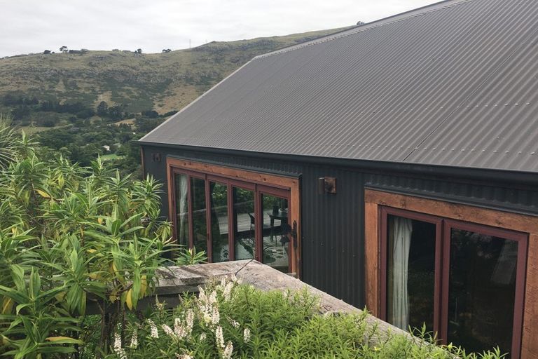 Photo of property in 37 Flinders Road, Heathcote Valley, Christchurch, 8022