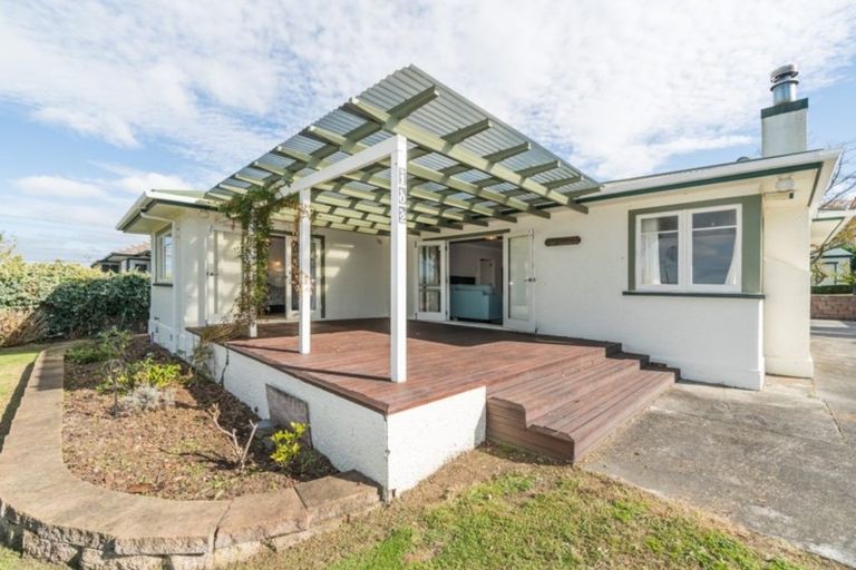 Photo of property in 102 West Street, Feilding, 4702