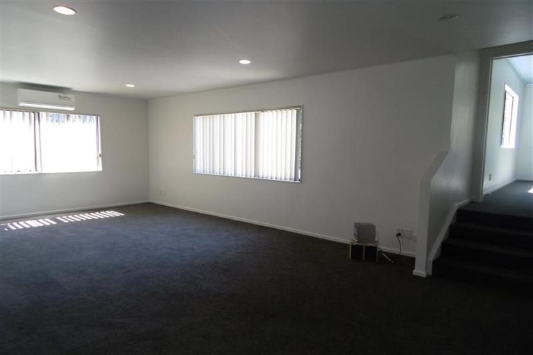 Photo of property in 3/44 Carlisle Road, Browns Bay, Auckland, 0630