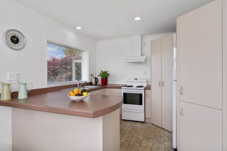 Photo of property in 18 Mamaku Rise, Welcome Bay, Tauranga, 3112