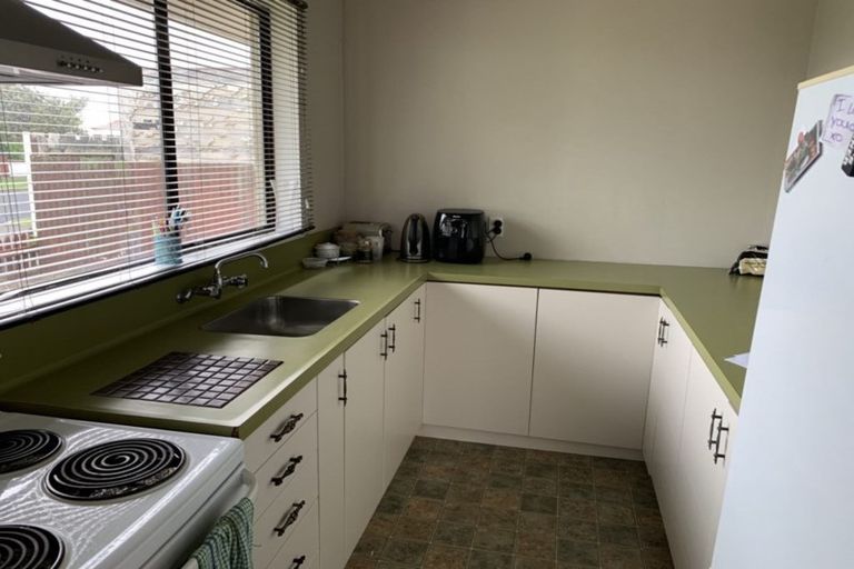 Photo of property in 2b Bird Street, South Dunedin, Dunedin, 9012