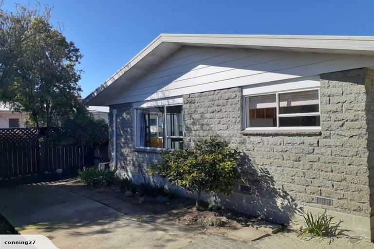 Photo of property in 1/132 Parkers Road, Tahunanui, Nelson, 7011