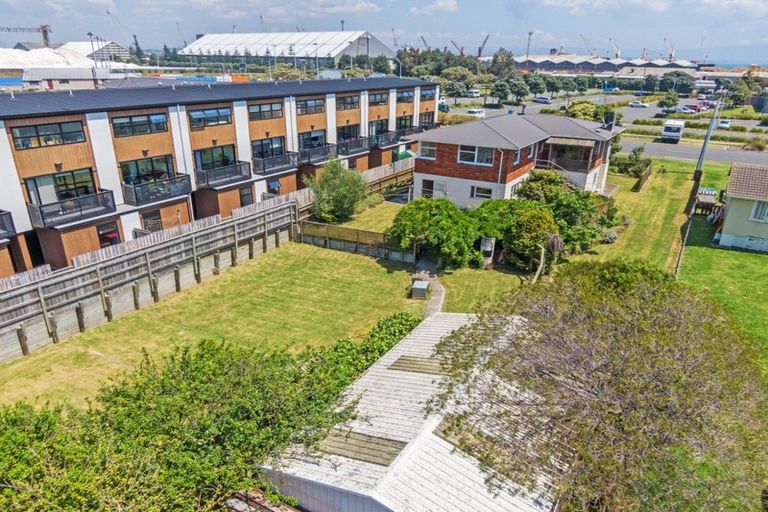 Photo of property in 61 Tawa Street, Mount Maunganui, 3116