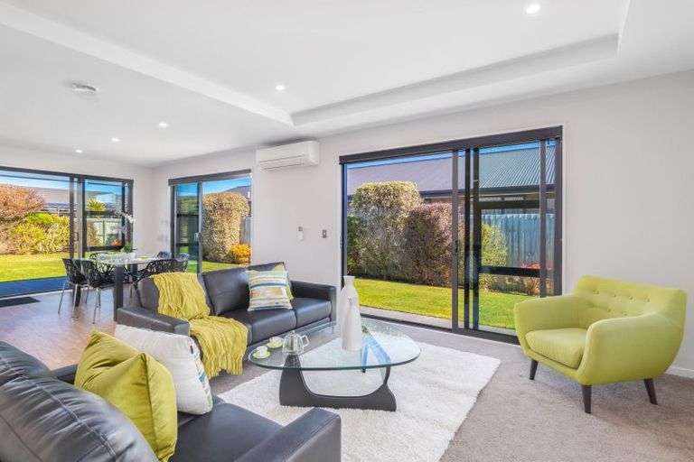 Photo of property in 5 Urihia Street, Marshland, Christchurch, 8083